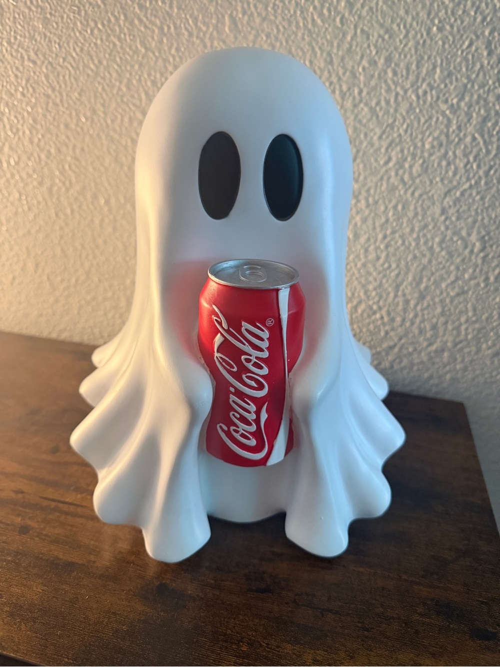 Coca Cola Ghost - Picture 2 of 5
